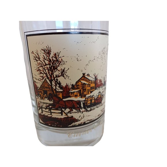 1980's Currier & Ives Winter Scene Bar Glass Heavy Bottom 4.75"x 3" Collectible - Picture 6 of 6